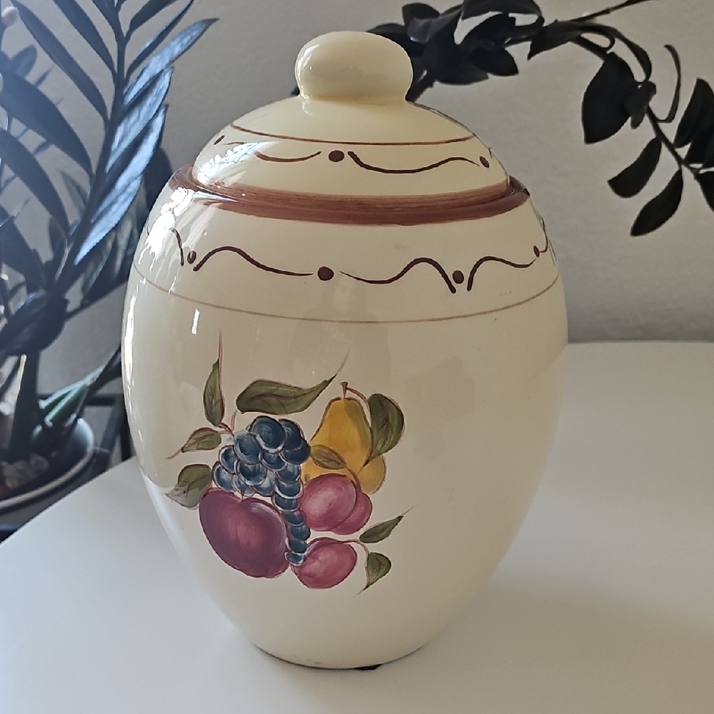 Elegant Cream Ceramic Jar with Fruit Design